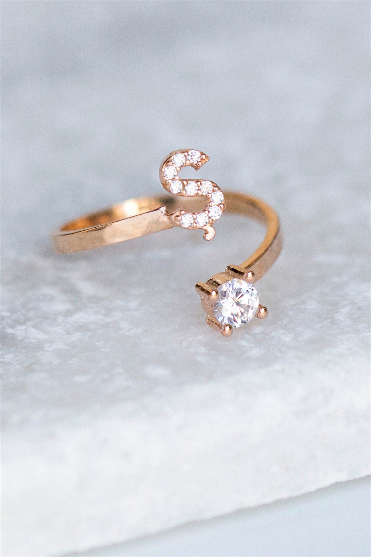 Gümüş Ş Harfi Yüzük Lieza Jewelry yzg210023