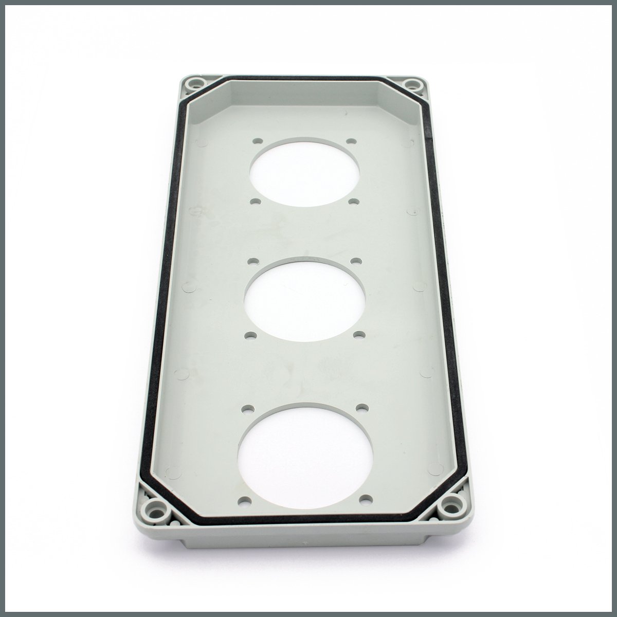 Kilitli Prizler (Dikey)Palazzoli TopTER 3'lü Schuko Priz Flanşı (IP66/67) Ölçüler 103x230 mm.