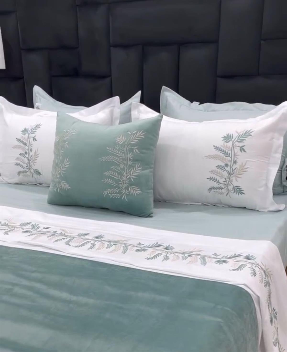 Çağla Yeşili Yatak Ortu Set