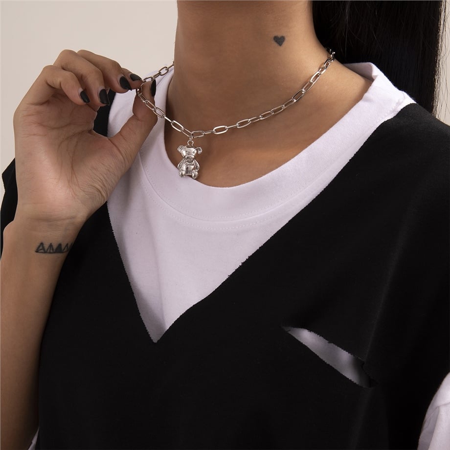 SO-MUCH VIP Ayı Figürlü Silver Kolye