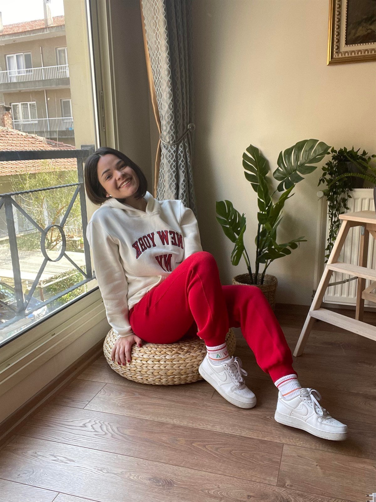 Kırmızı Eşofman Altı