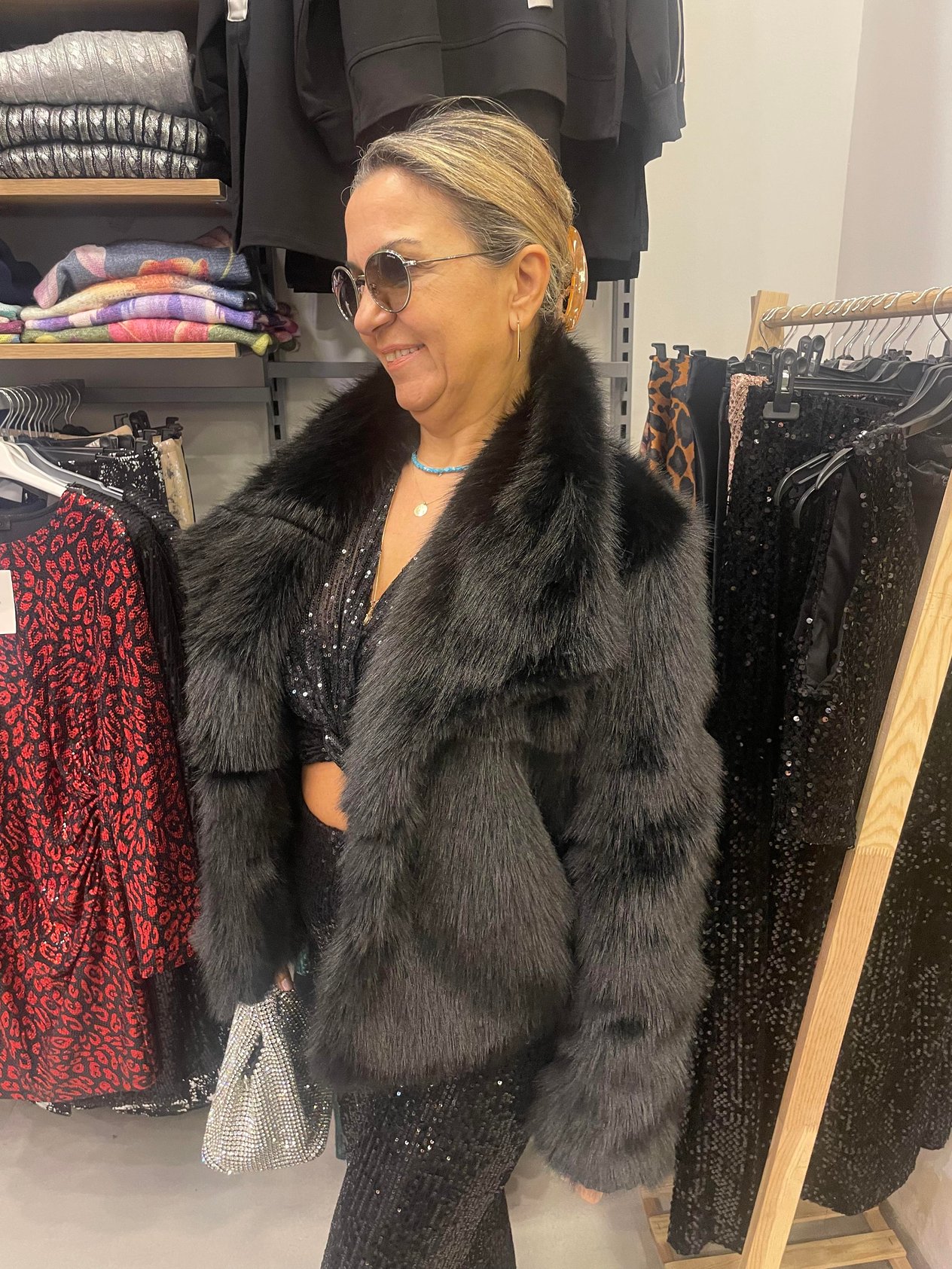 Zara Siyah Kürk