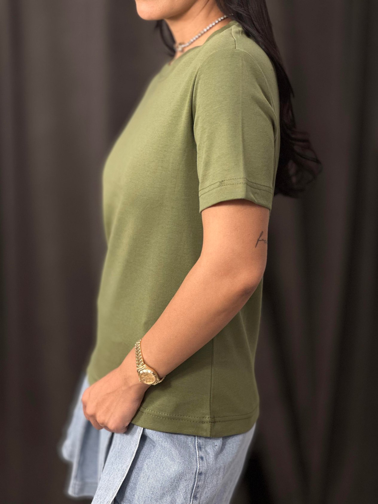 122526 BASIC TSHIRT