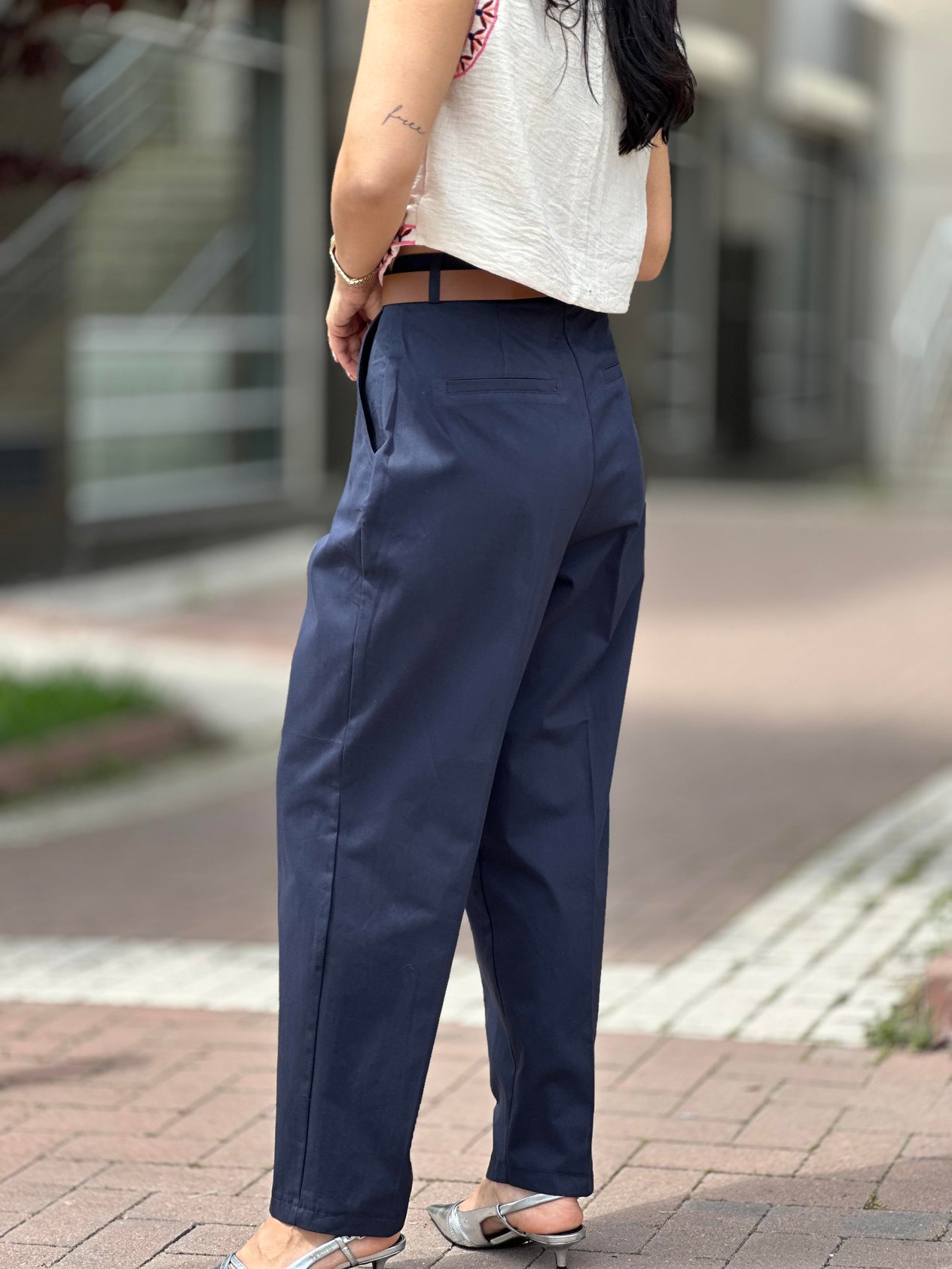 16182 KEMERLI PANTOLON