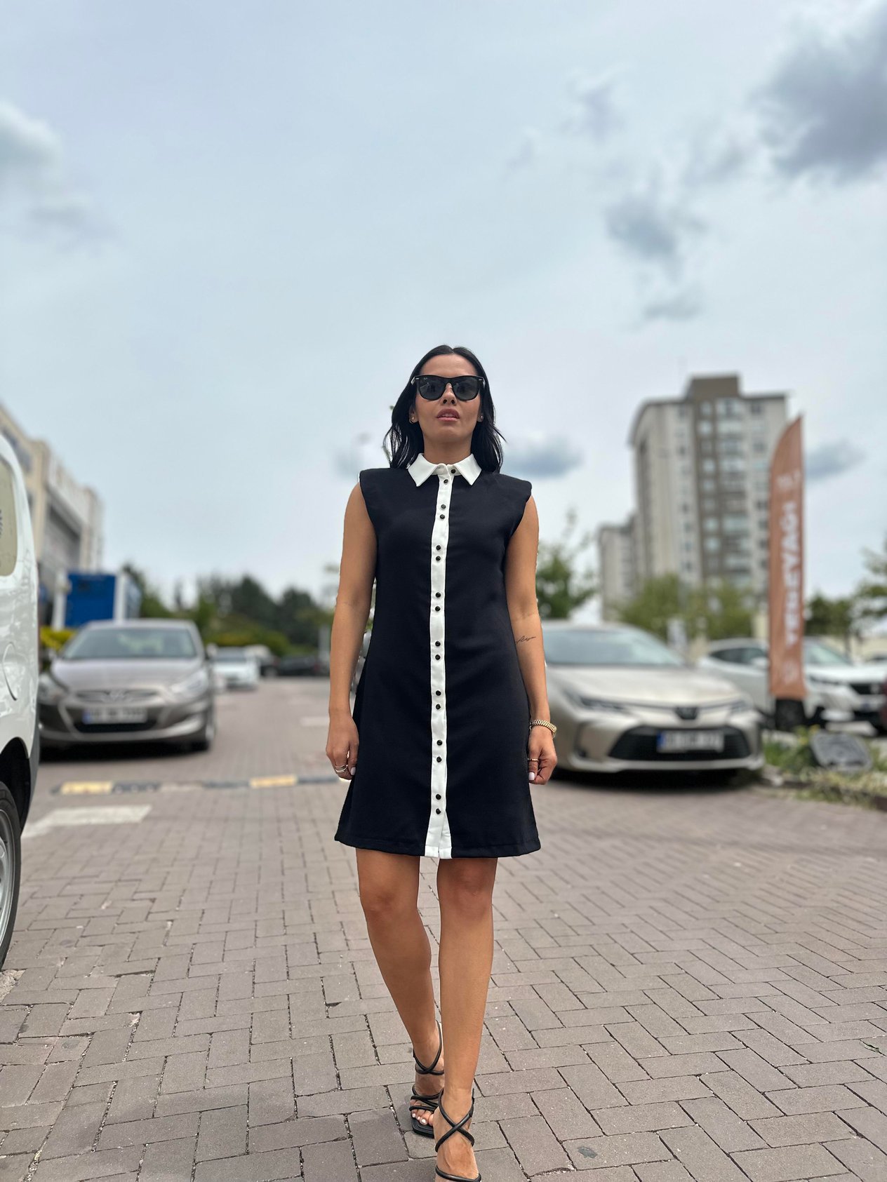 16240 GARNILI ELBISE