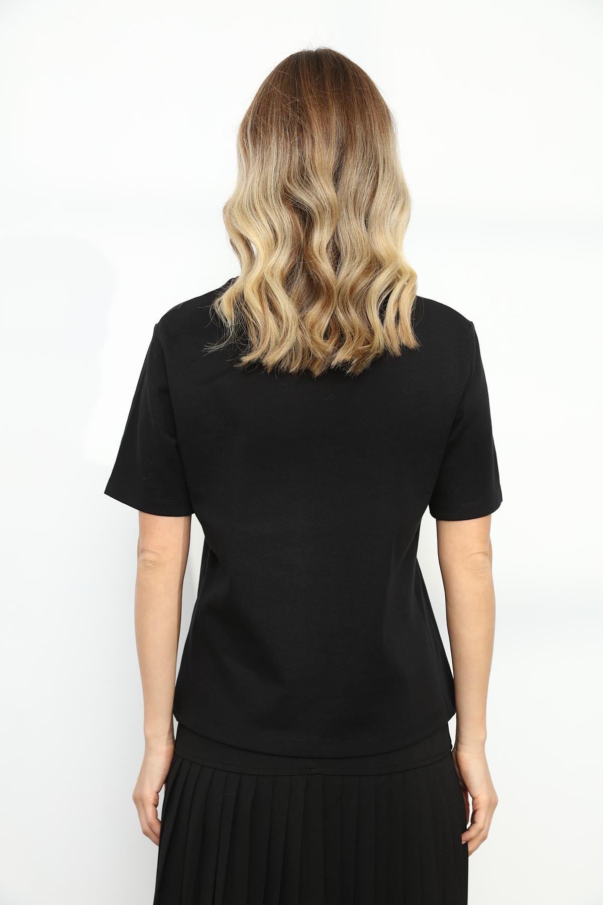 241128 DUZ BASIC TSHIRT