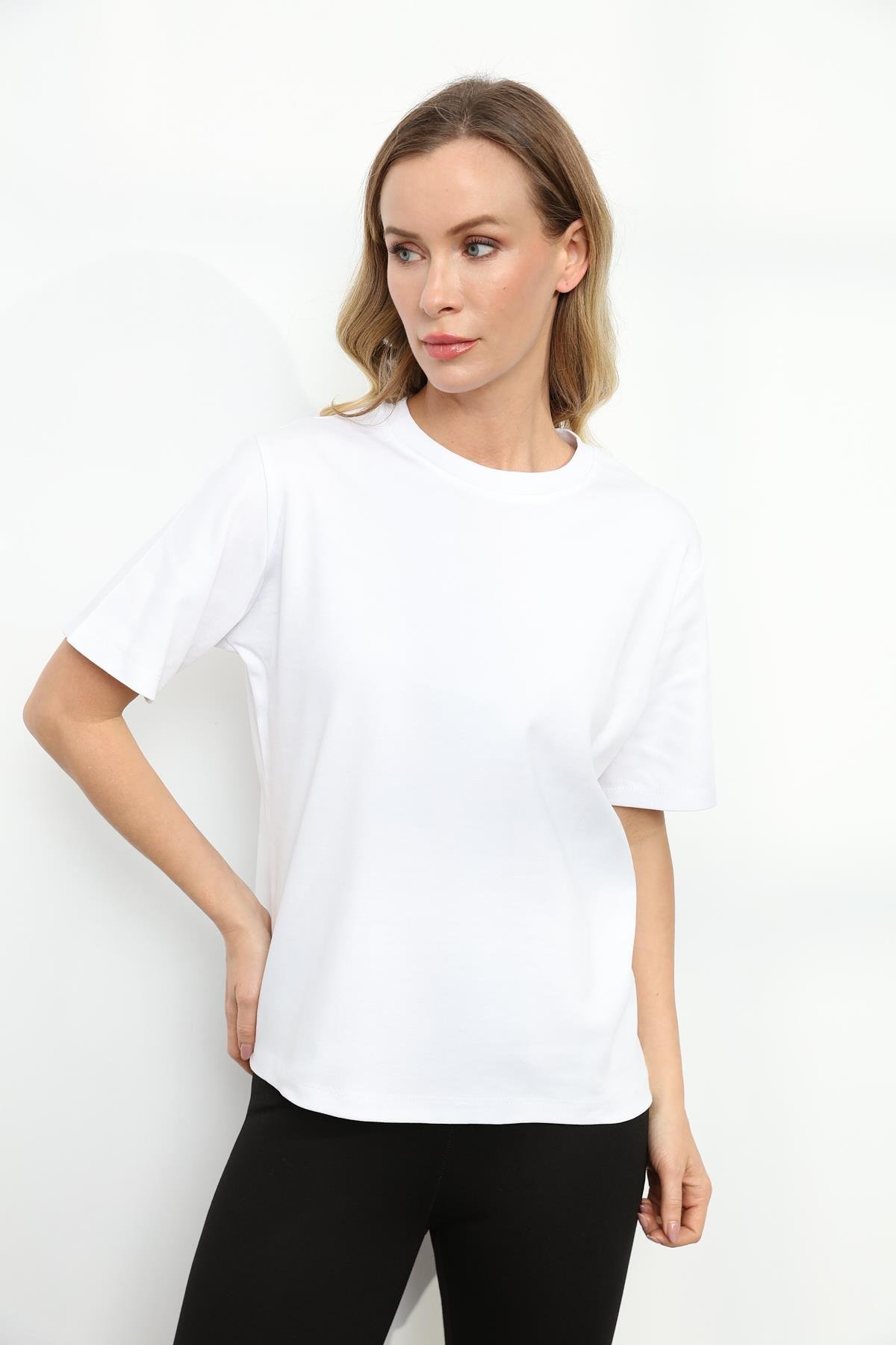 241128 DUZ BASIC TSHIRT