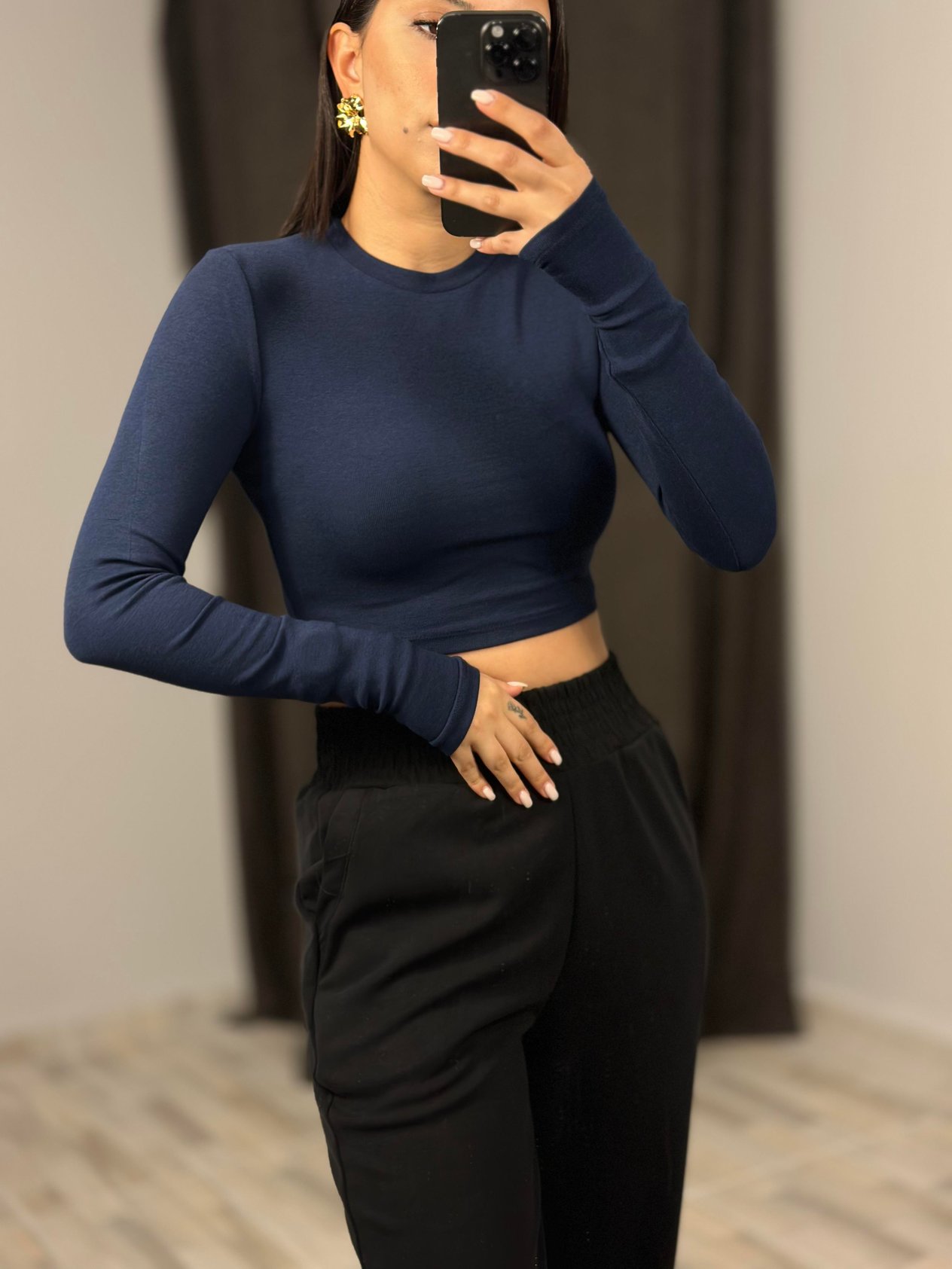 31236 UZUN KOLLU CROP TOP