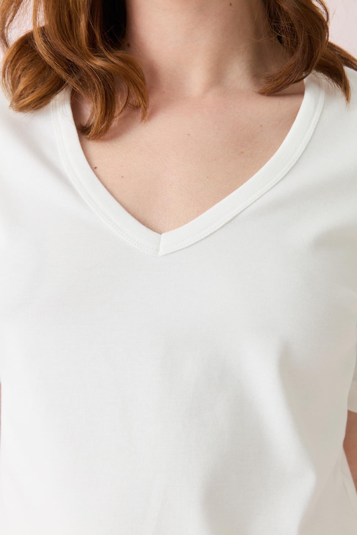 31840 V YAKA KISA KOLLU TSHIRT
