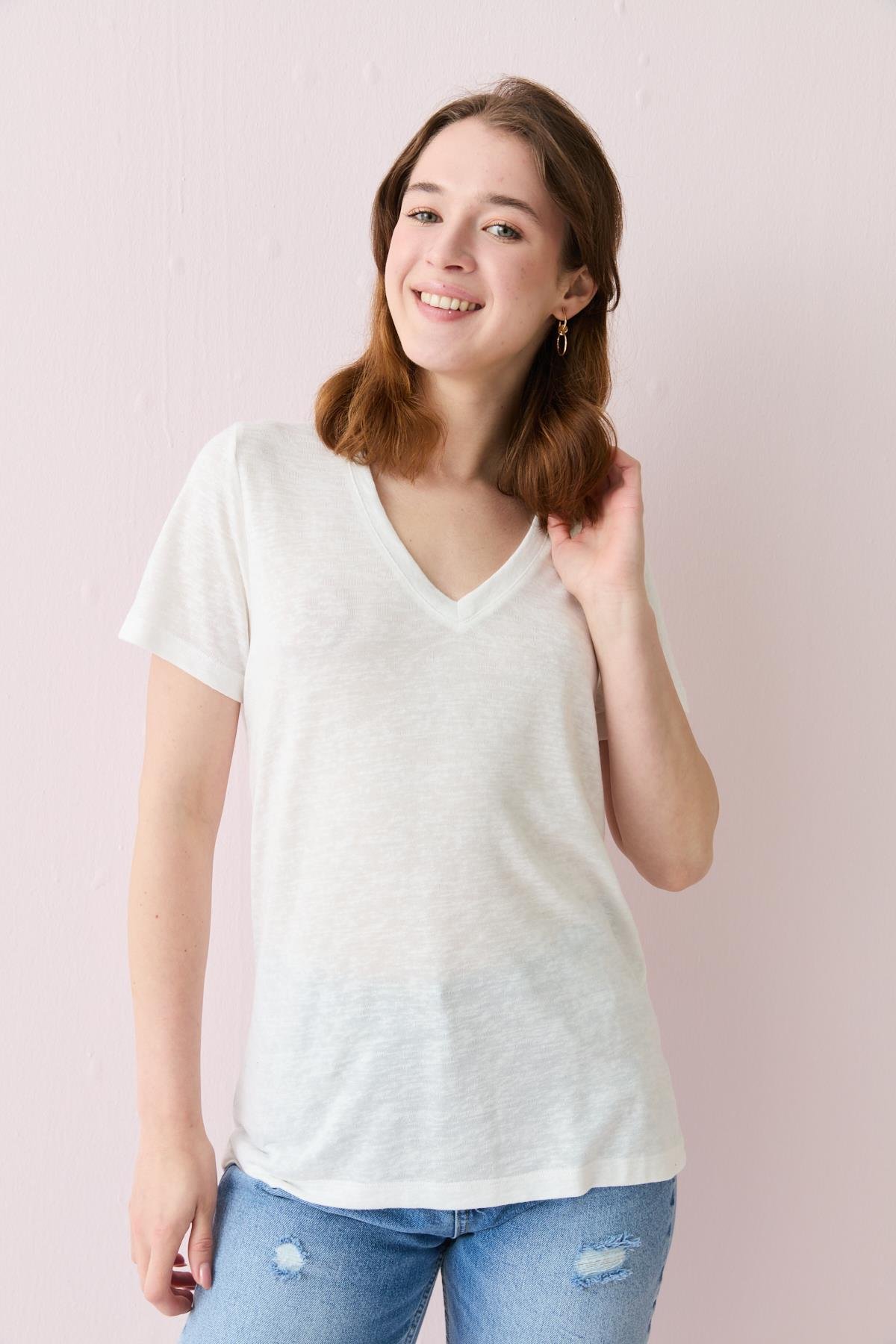 6201 V YAKA TSHIRT