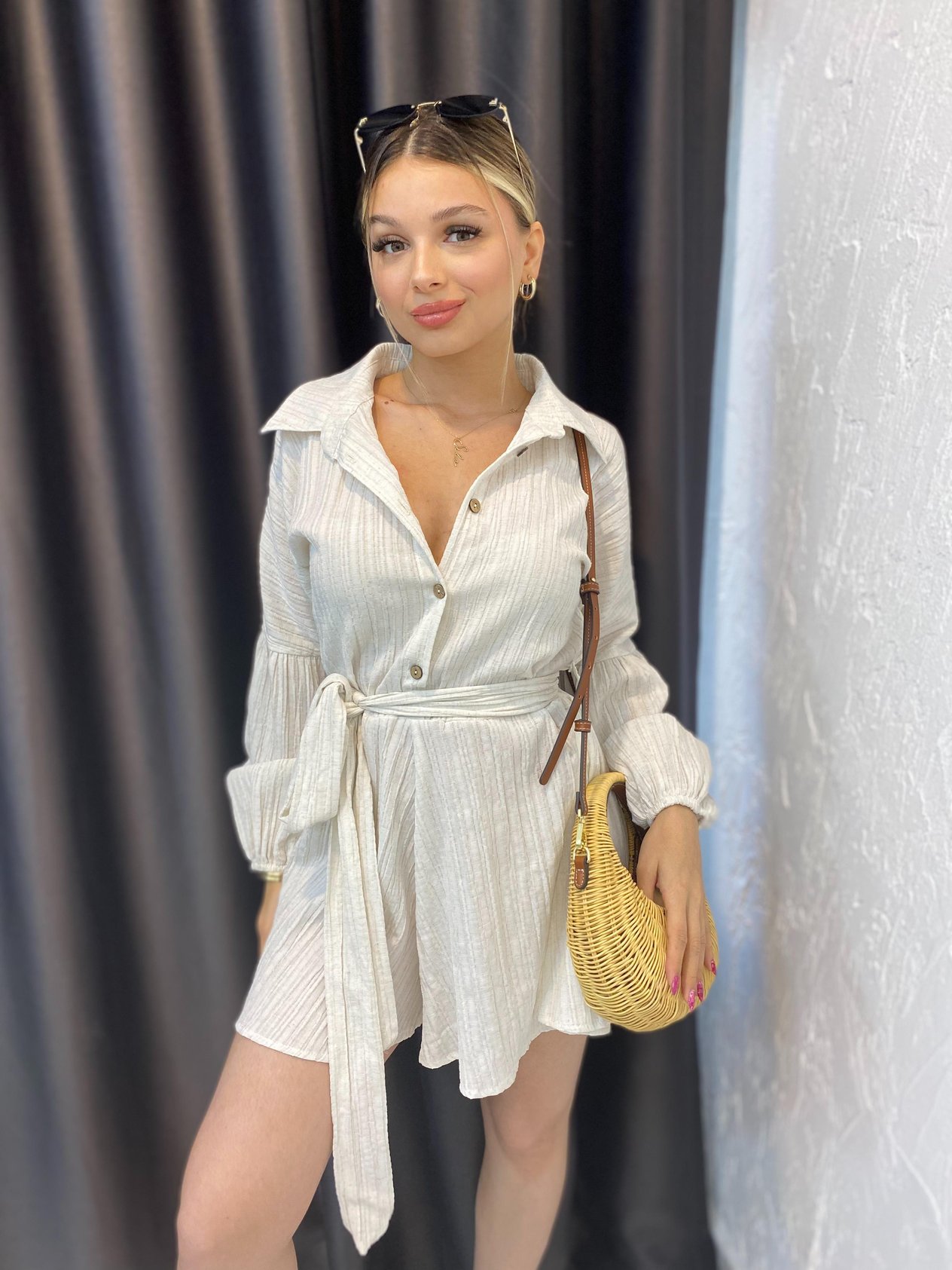 Bej Kuşaklı Model Şortlu Tulum
