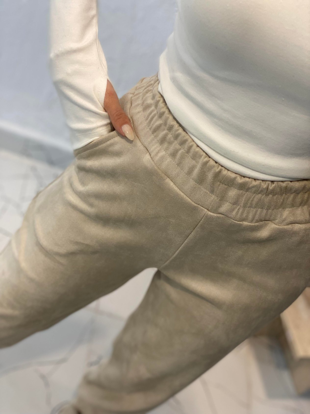 Bej Oysh Süet Beli Lastikli Cepli Model Pantolon 