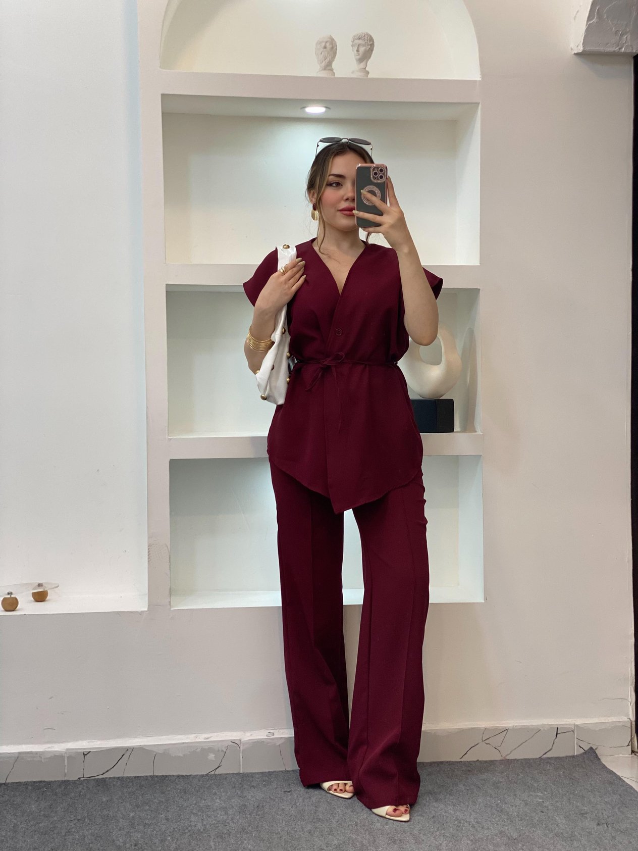 Bordo Beli Kuşaklı Yelekli Takım 