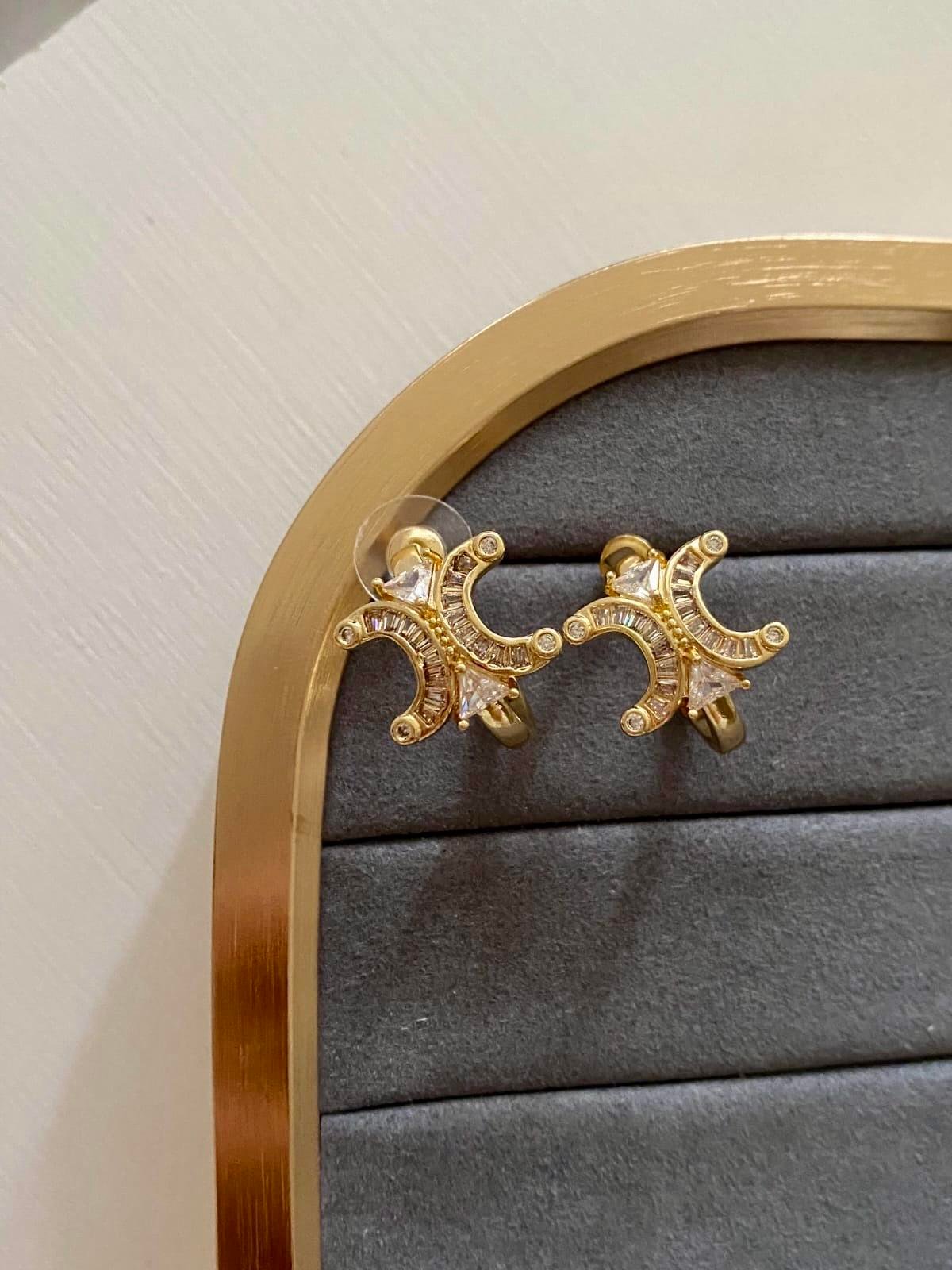 CLN Marka Model Gold Taşlı Küpe