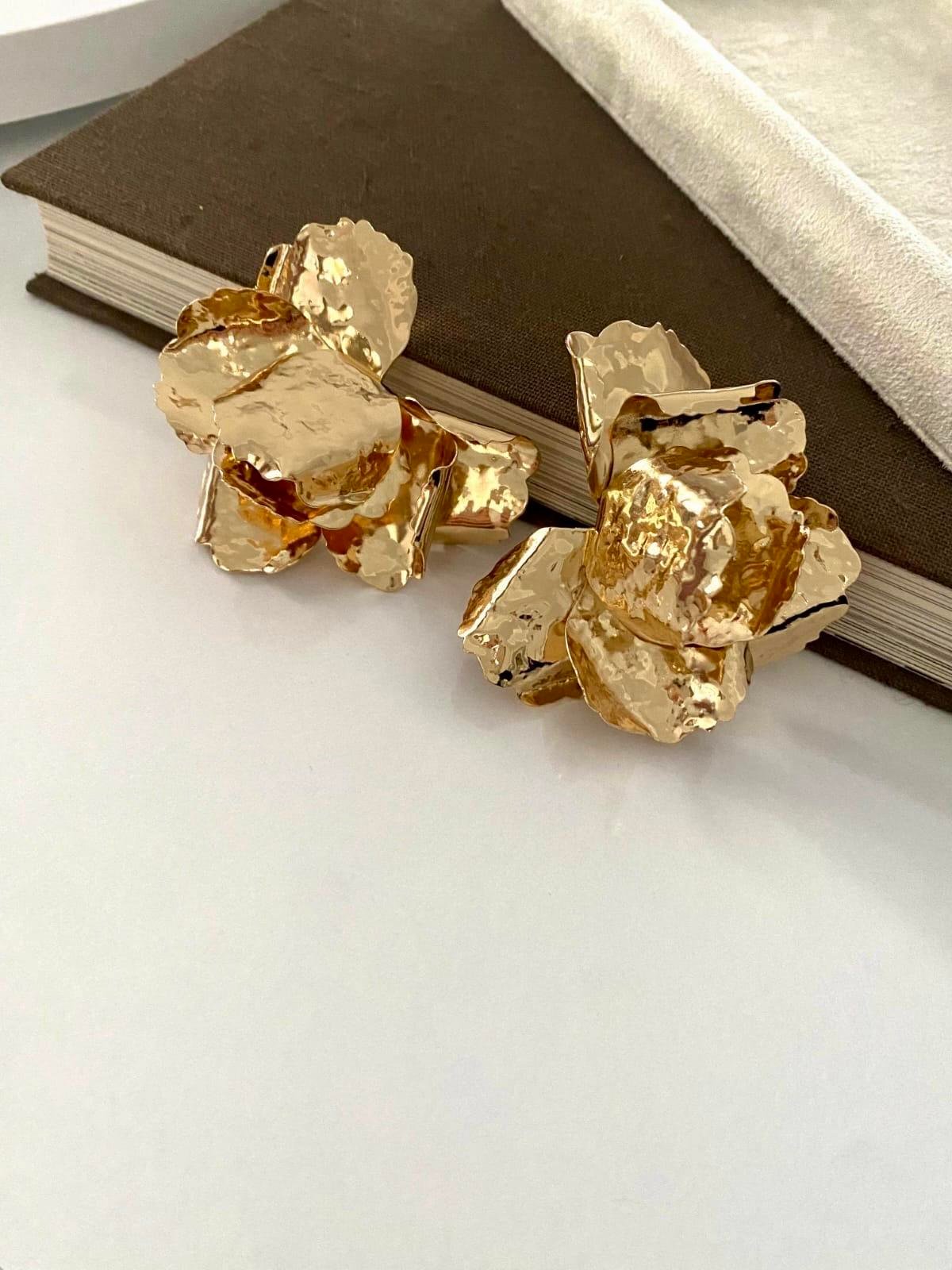 Gold Büyük Küpe