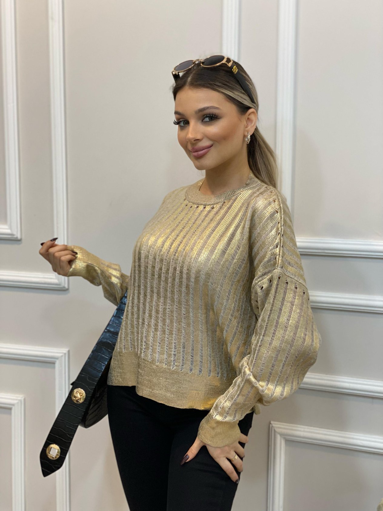 Gold Şeritli Triko Kazak