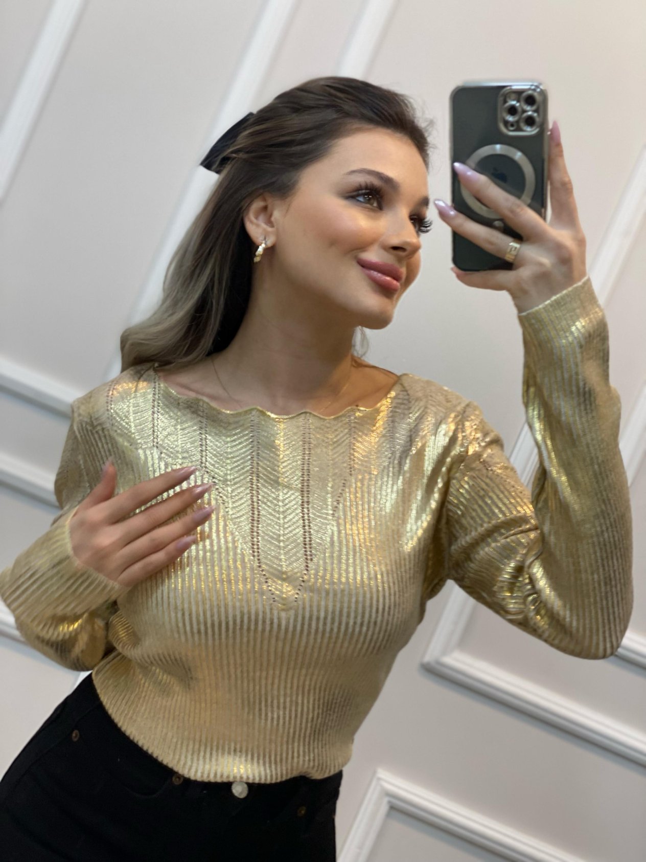 Gold Varak Baskılı Kayık Yaka Desenli Triko 