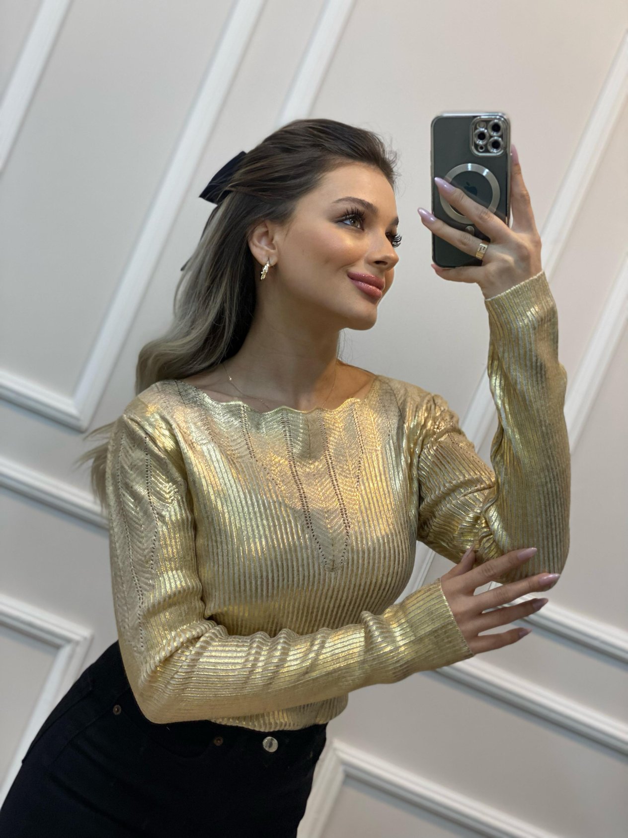 Gold Varak Baskılı Kayık Yaka Desenli Triko 