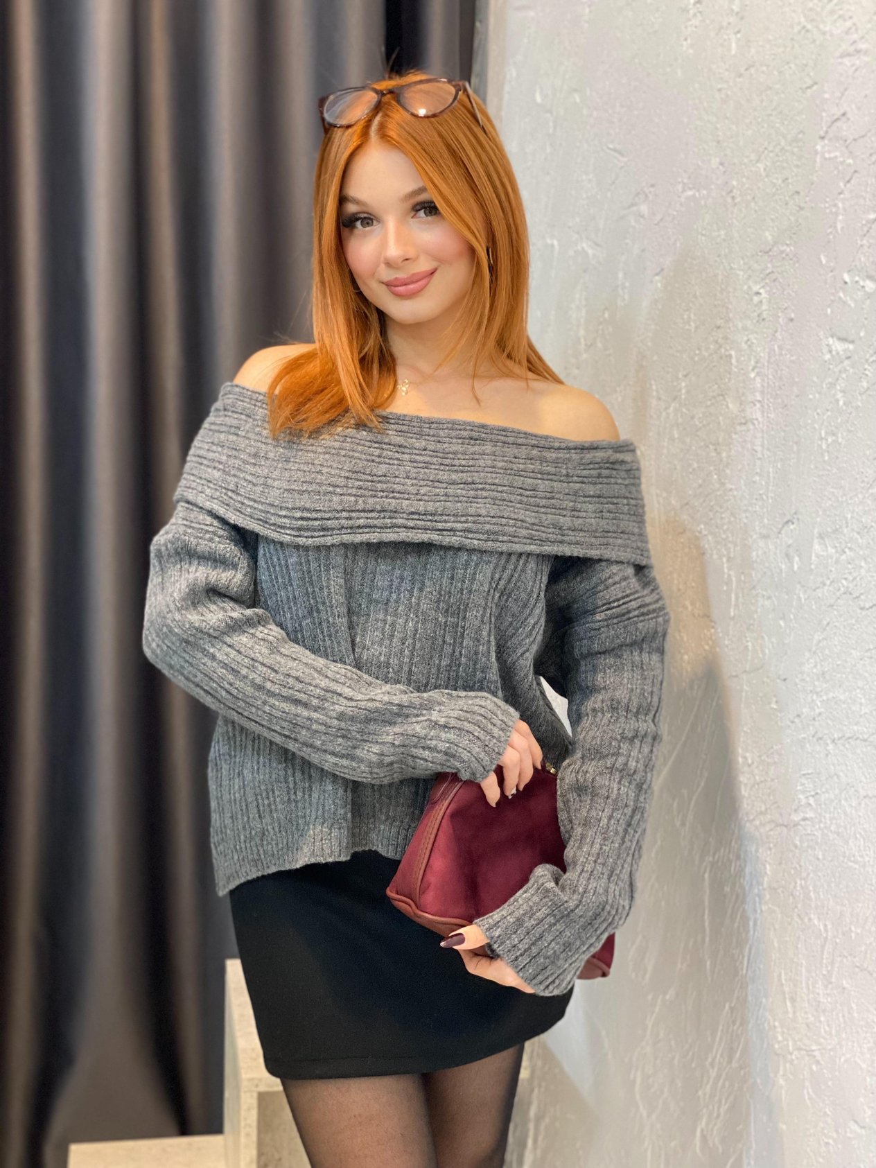 Gri Madonna Yaka Triko Kazak