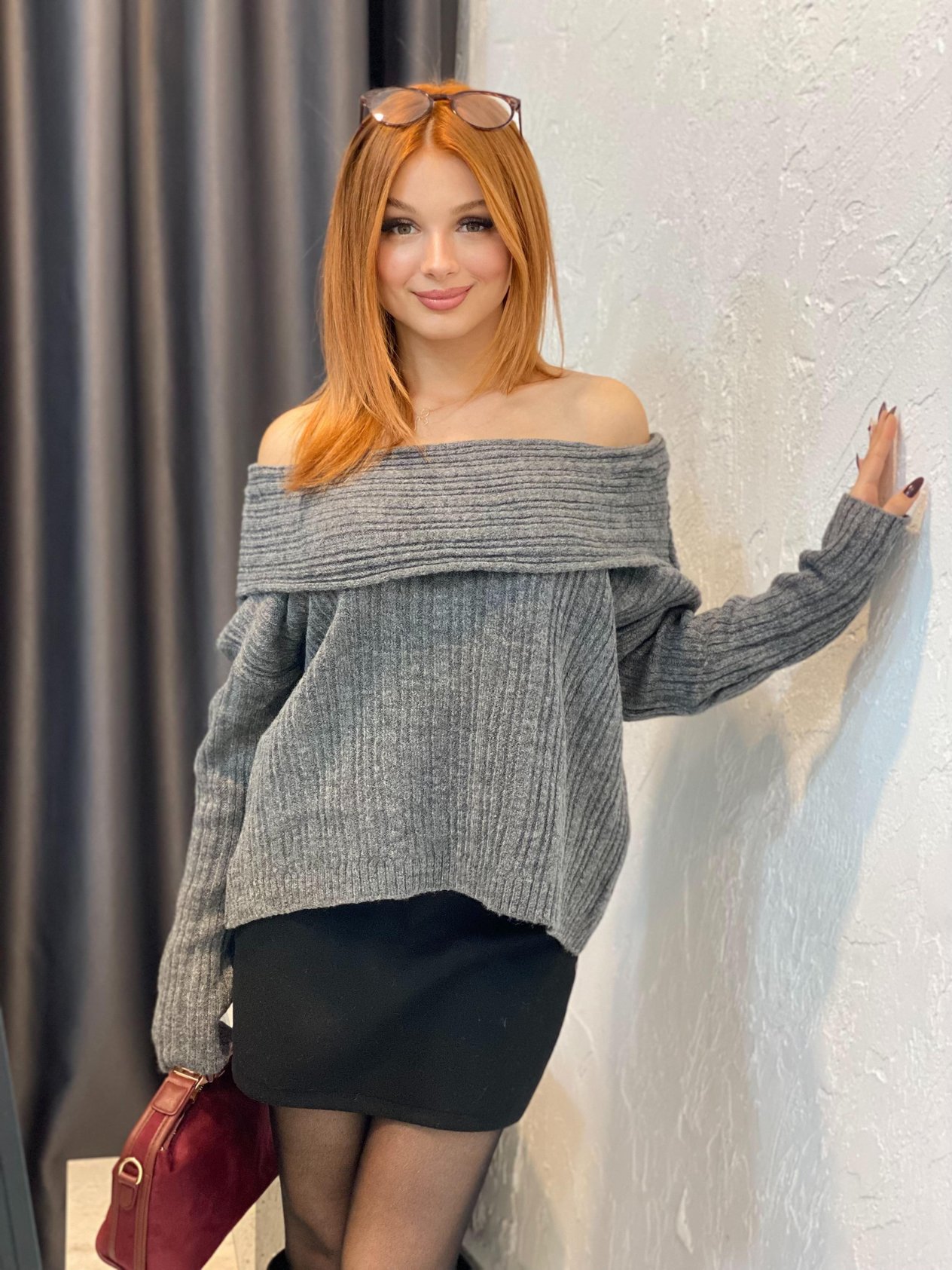 Gri Madonna Yaka Triko Kazak