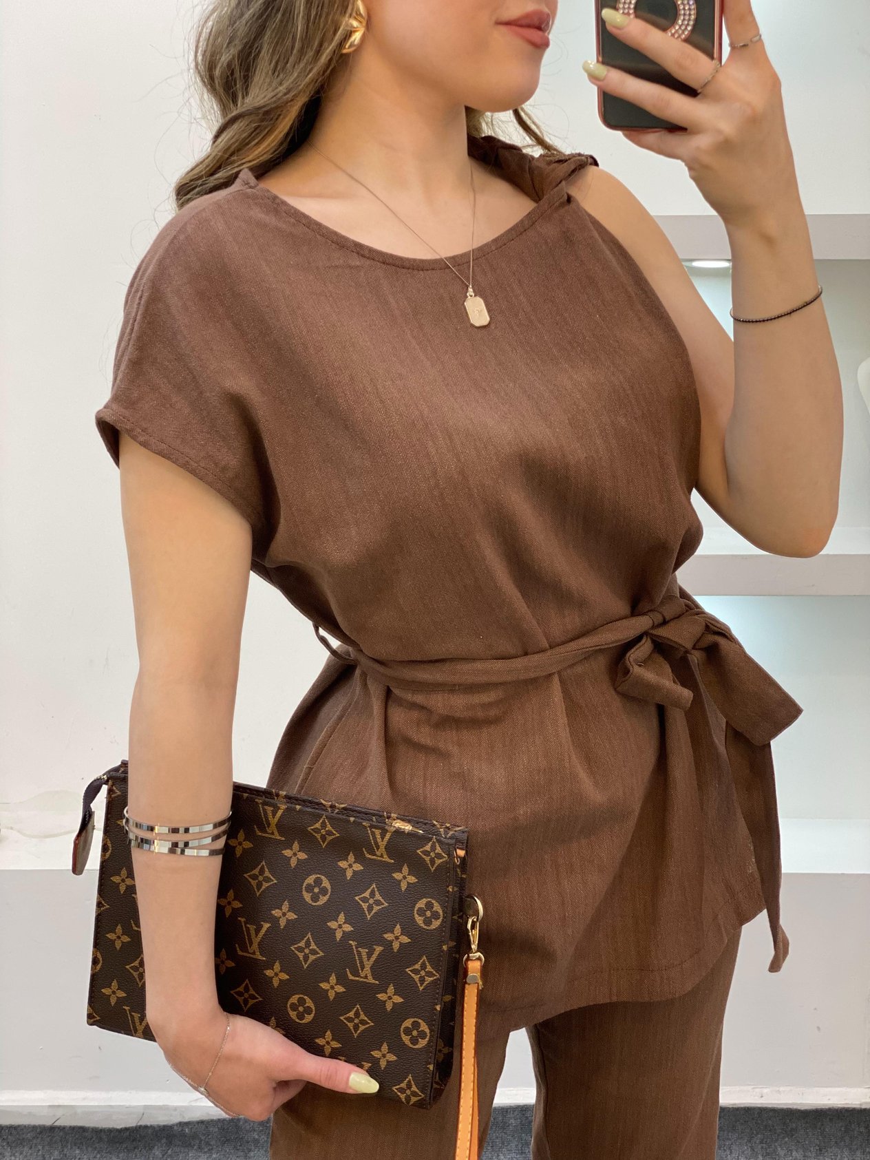 Kahve Premium Kalitede Kuşaklı Takım 