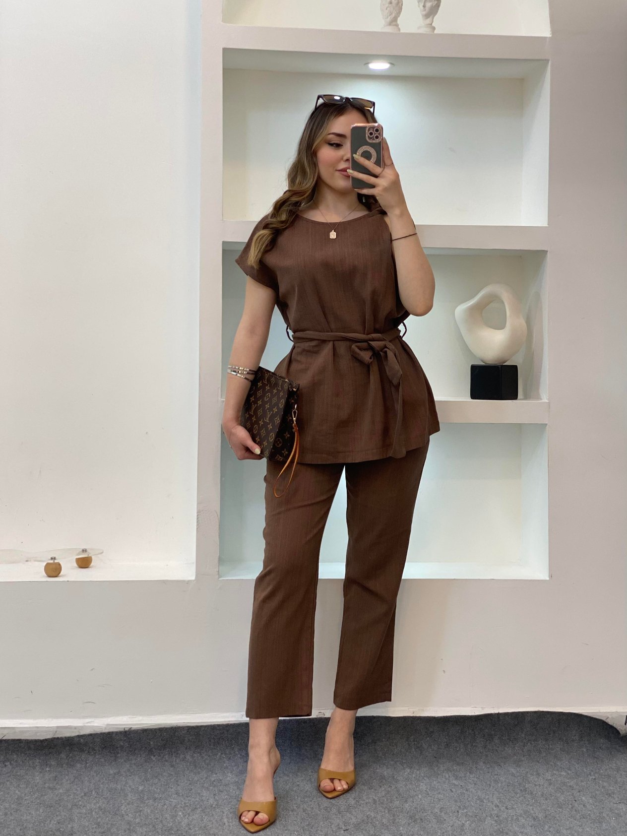 Kahve Premium Kalitede Kuşaklı Takım 
