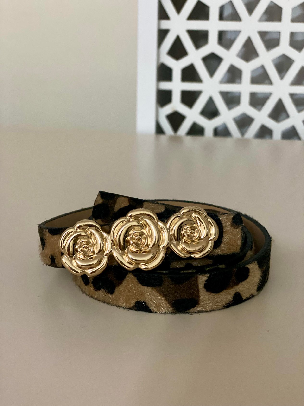 Leo Desen Gül Desen Gold Tokalı Marka Model Kemer 