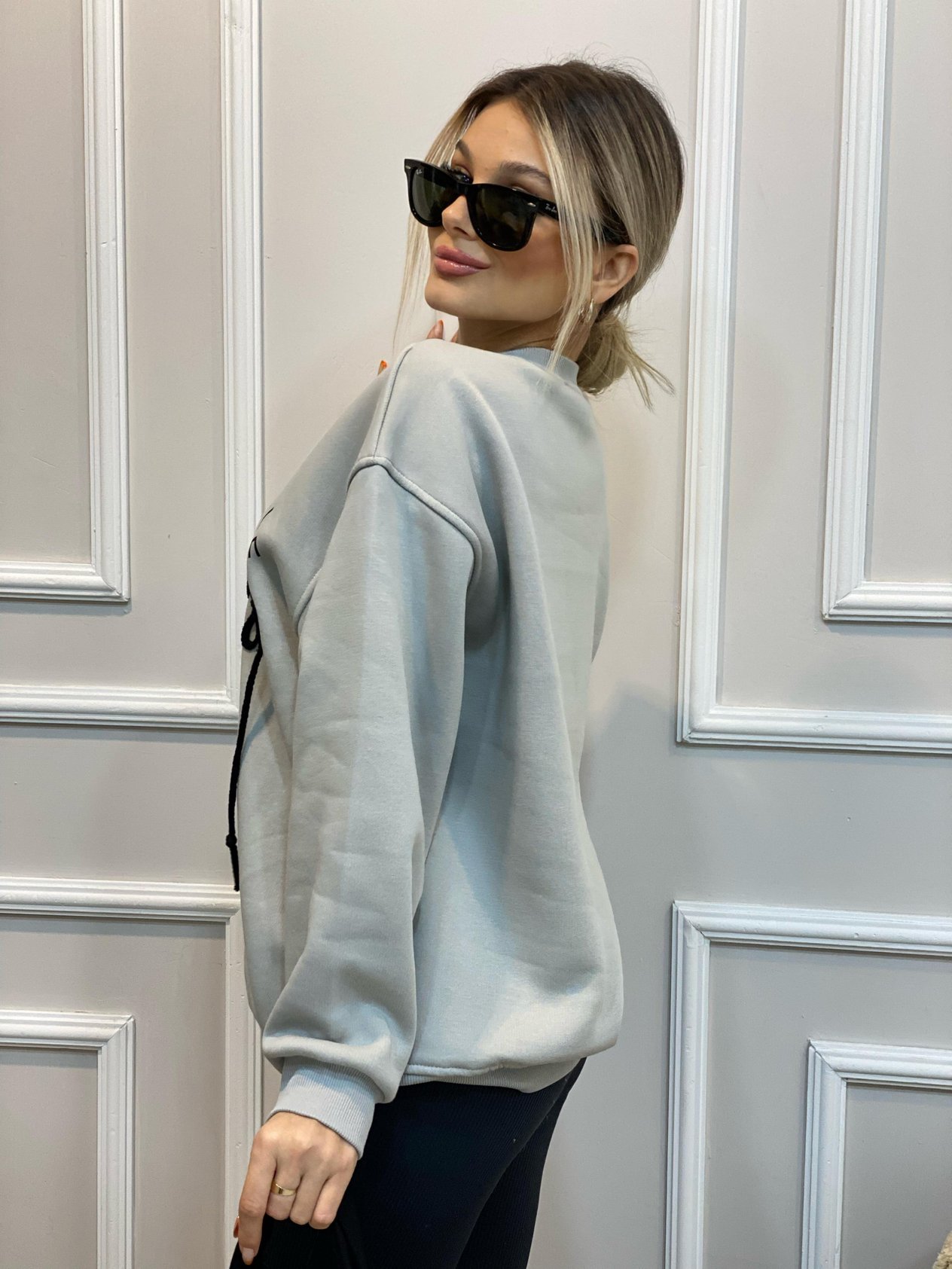 Marka Model Gri İp Detaylı İçi Şardonlu Sweatshirt 
