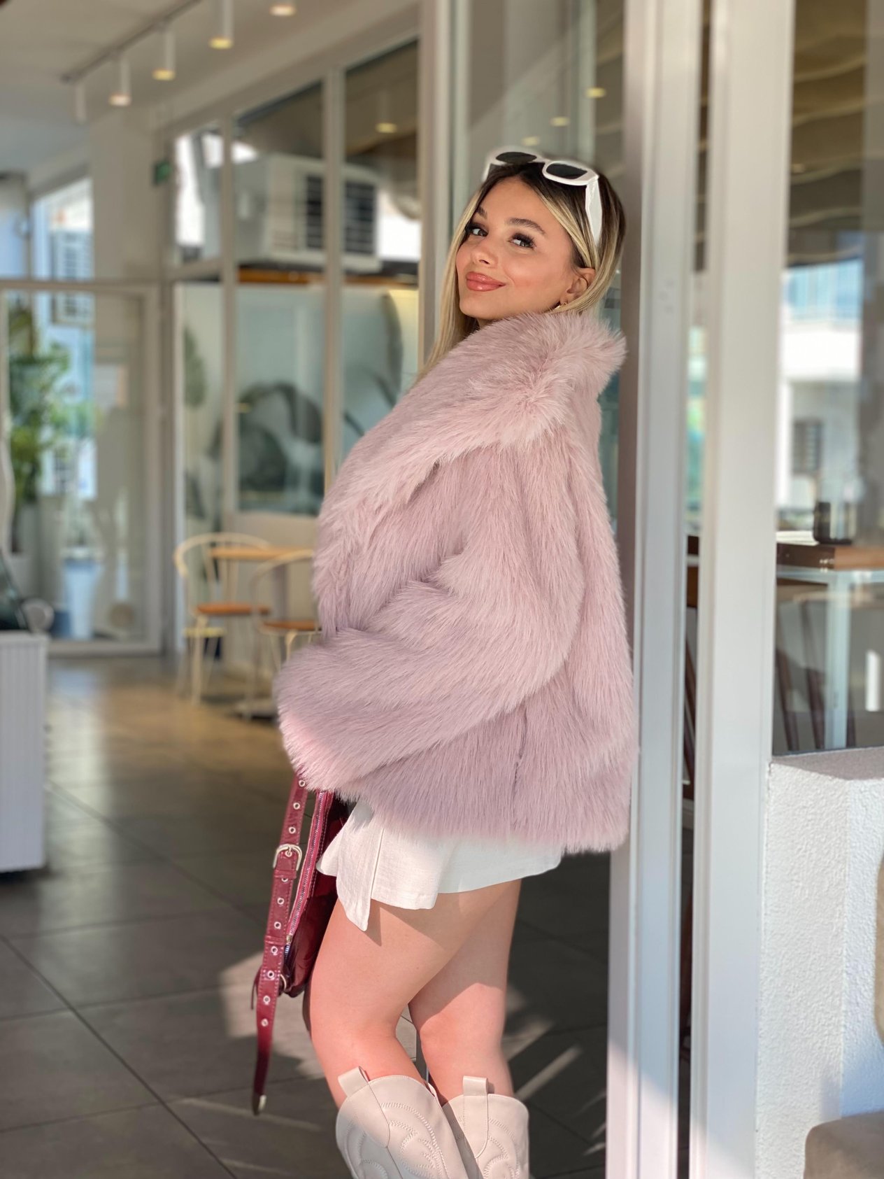 Pembe Marka Model Kürk Mont 