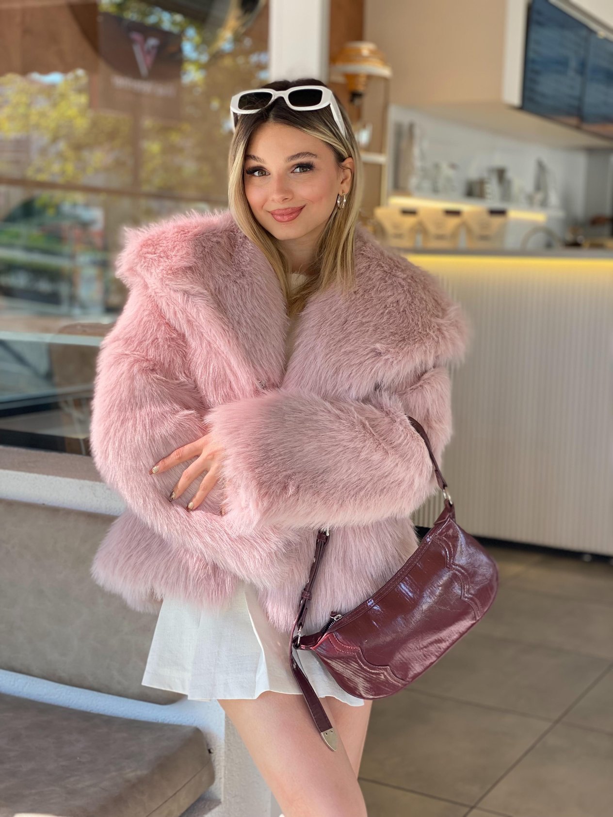Pembe Marka Model Kürk Mont 