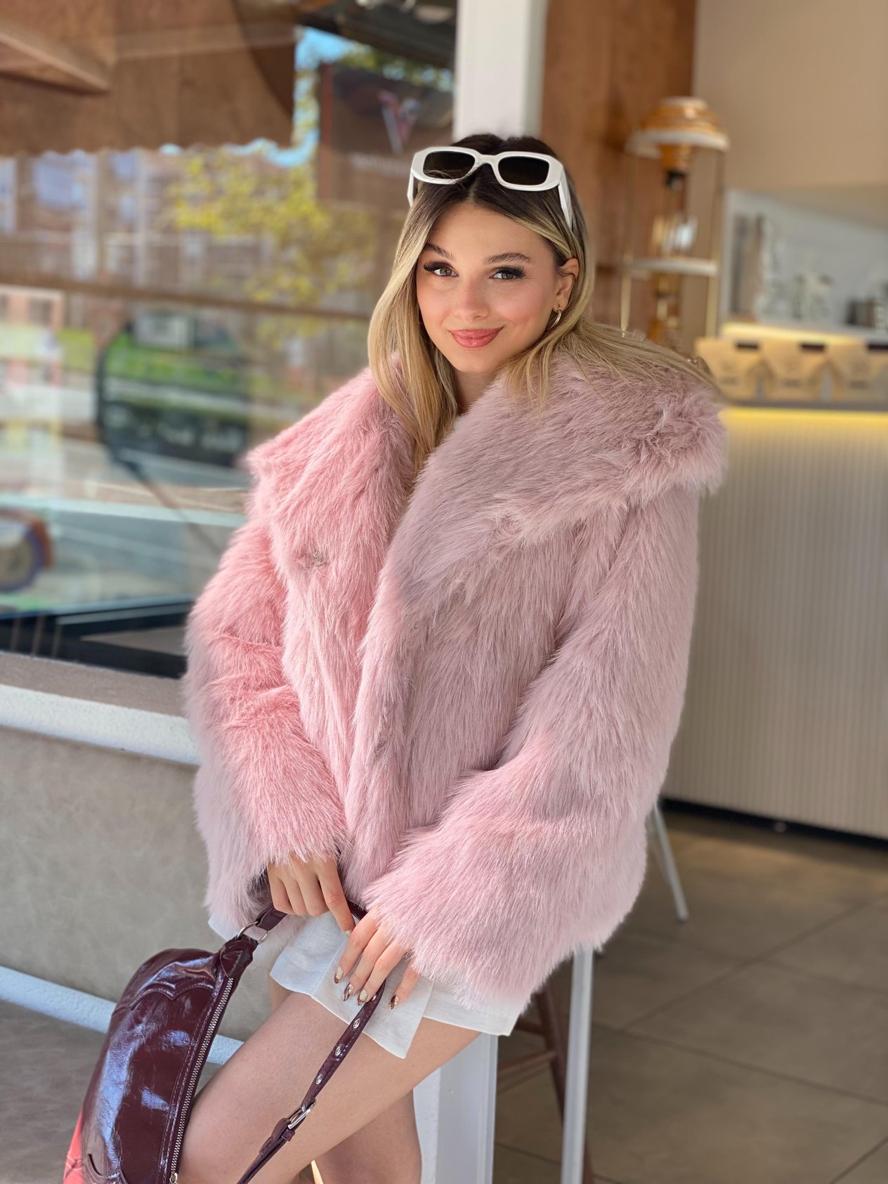 Pembe Marka Model Kürk Mont 