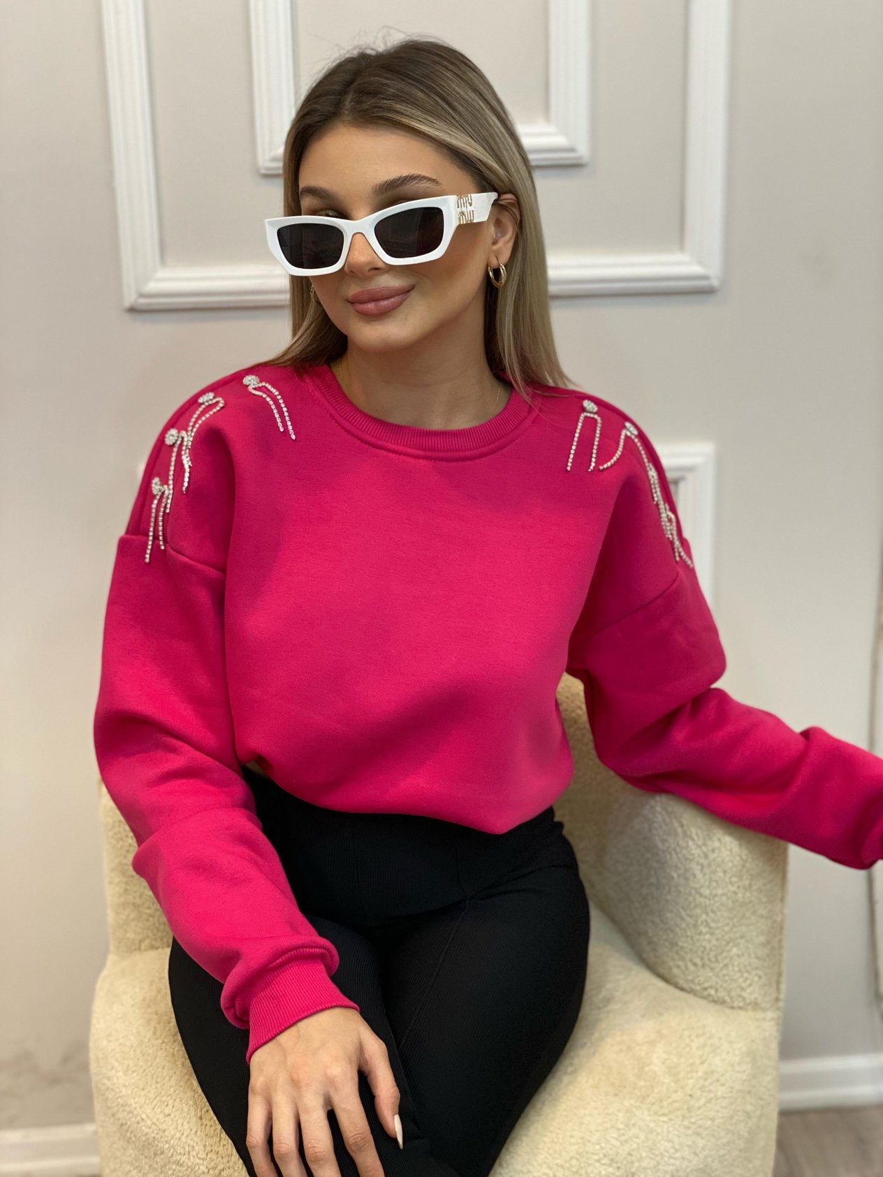 Pembe Omuzları Taş Dikimli Şardonlu Sweatshirt 