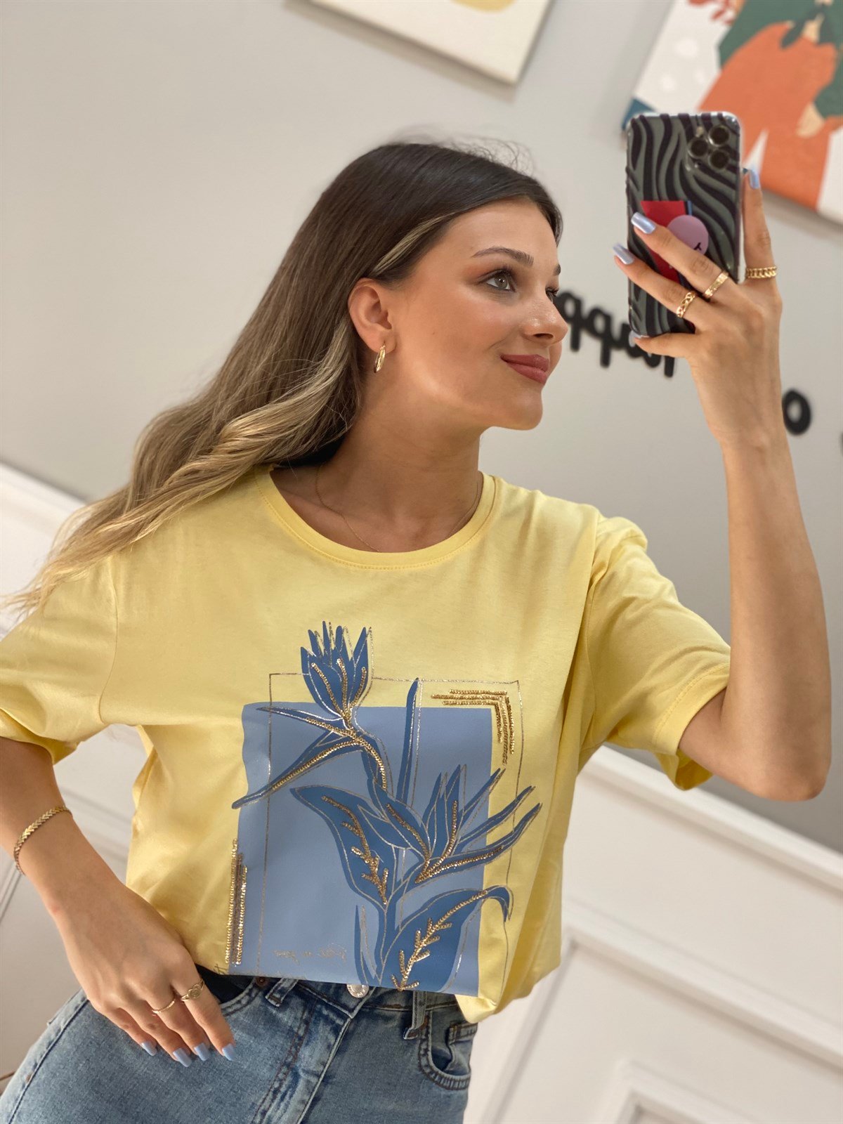 Sarı Gold Payet Dikimli Tshirt