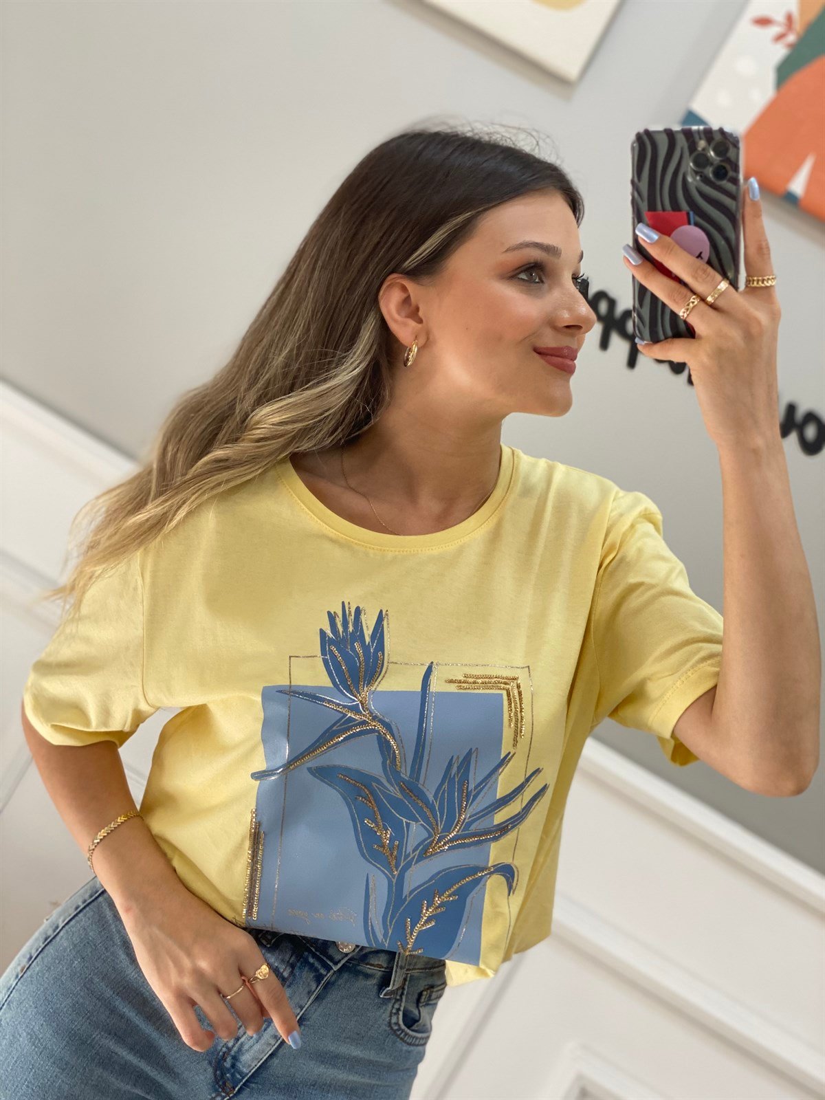 Sarı Gold Payet Dikimli Tshirt