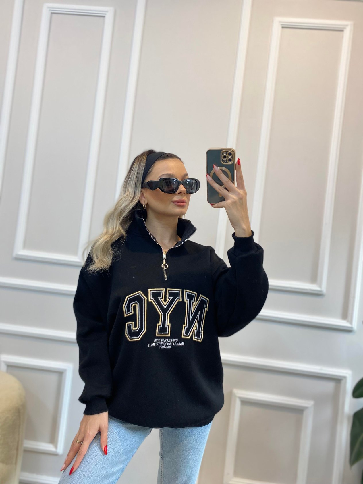 Siyah İçi Şardonlu NYC Sweatshirt 