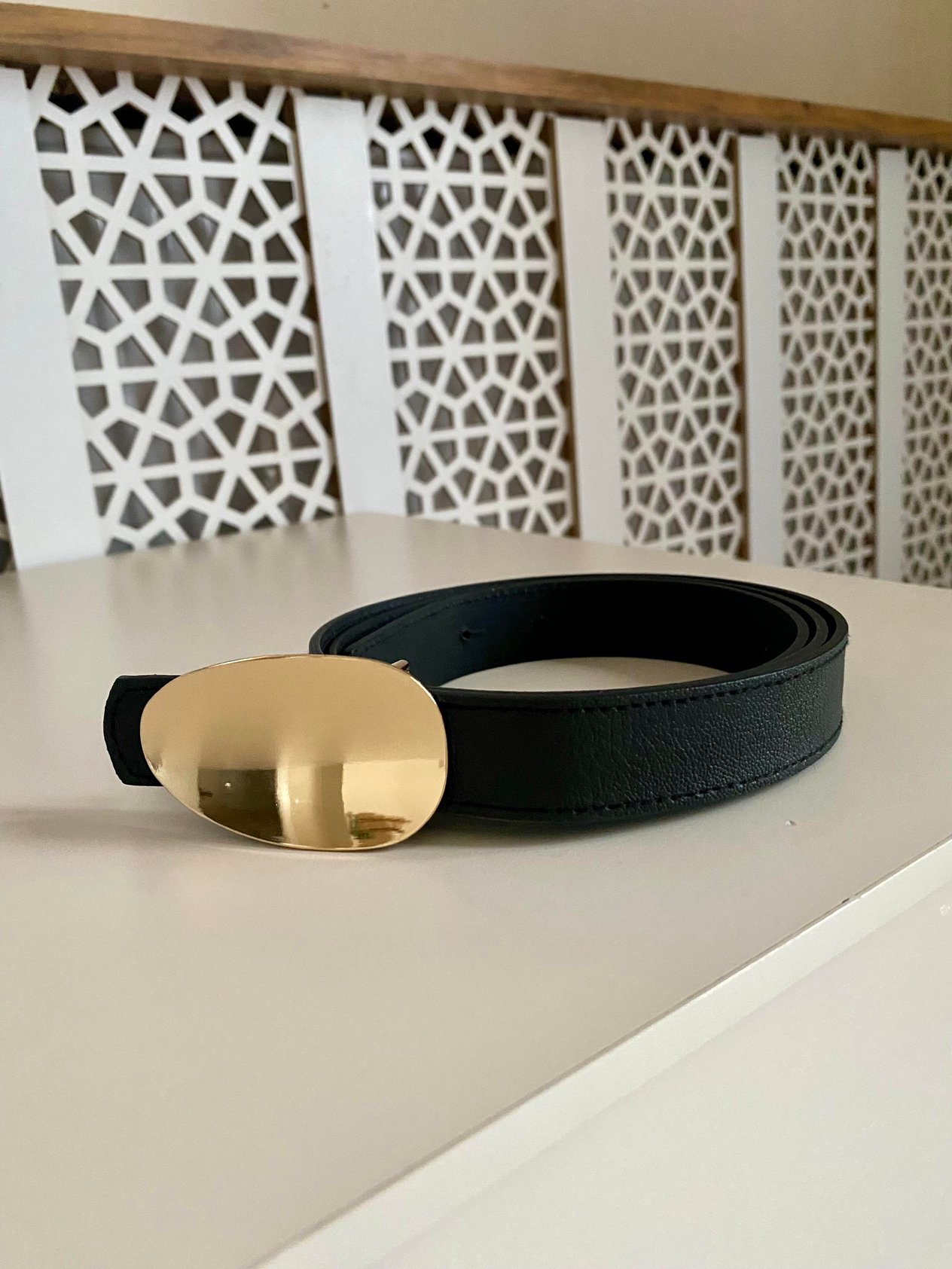 Siyah Oval Gold Tokalı Marka Model Kemer 