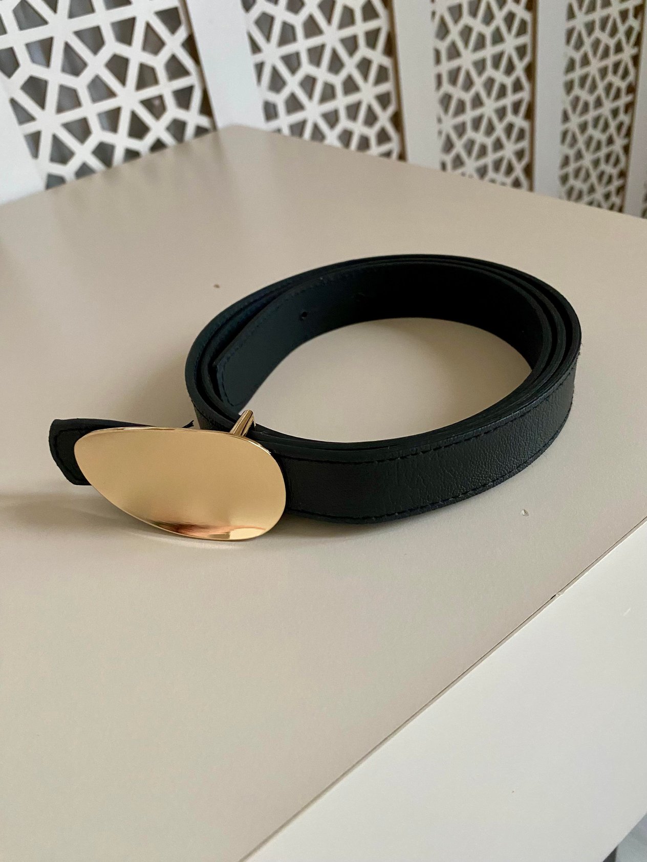 Siyah Oval Gold Tokalı Marka Model Kemer 