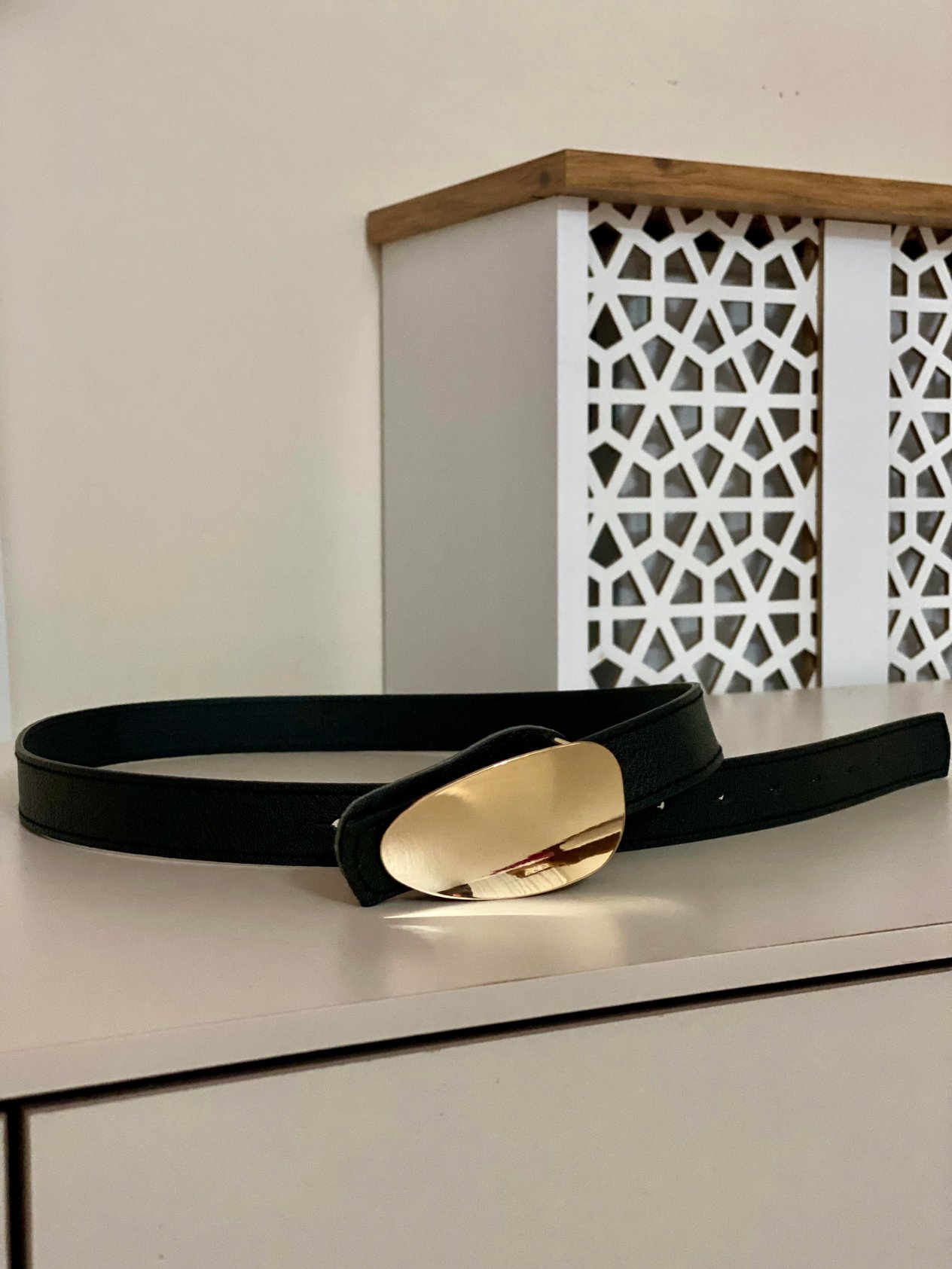 Siyah Oval Gold Tokalı Marka Model Kemer 