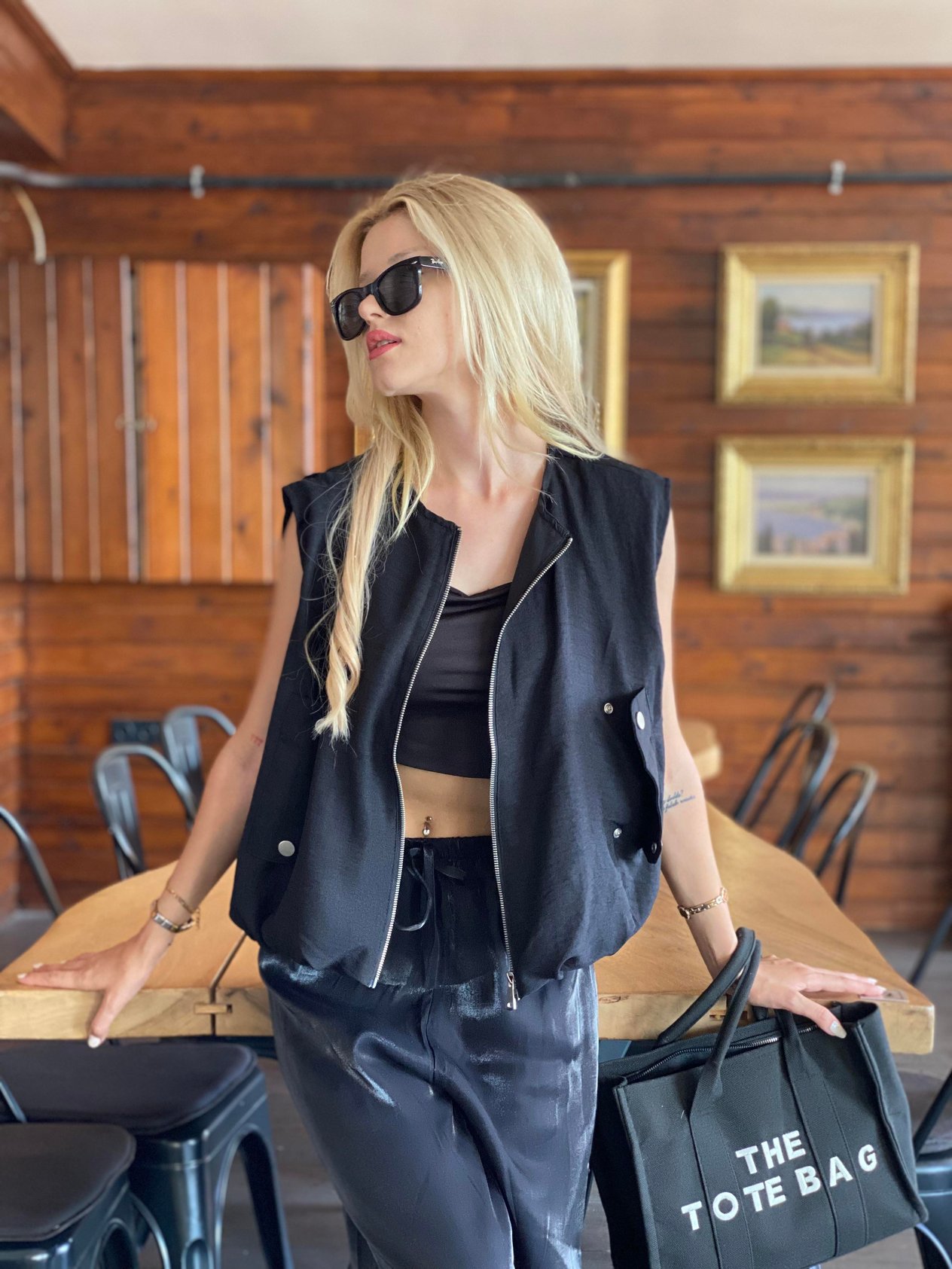 Siyah Spor Kesim Bomber Yelek