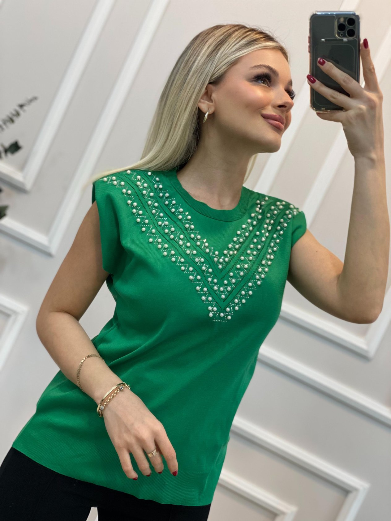 Yeşil Vatkalı V Sıralı İnci Detaylı Triko Bluz