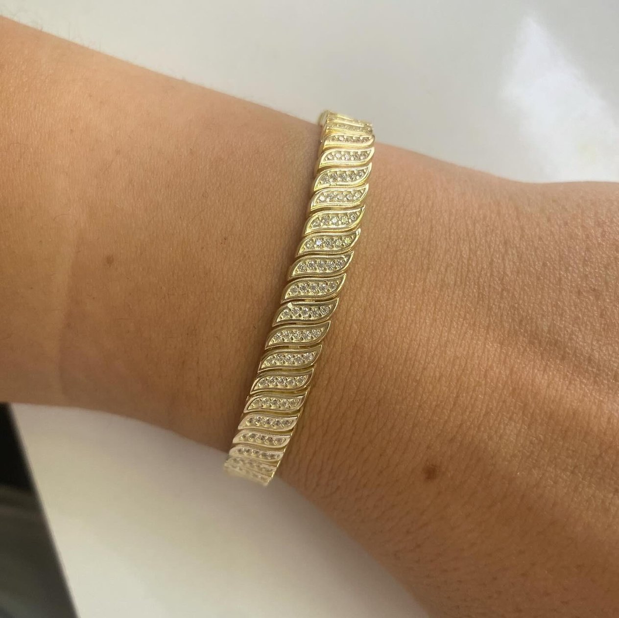 14k Altın Kaplamalı Gümüş Taşlı Bileklik