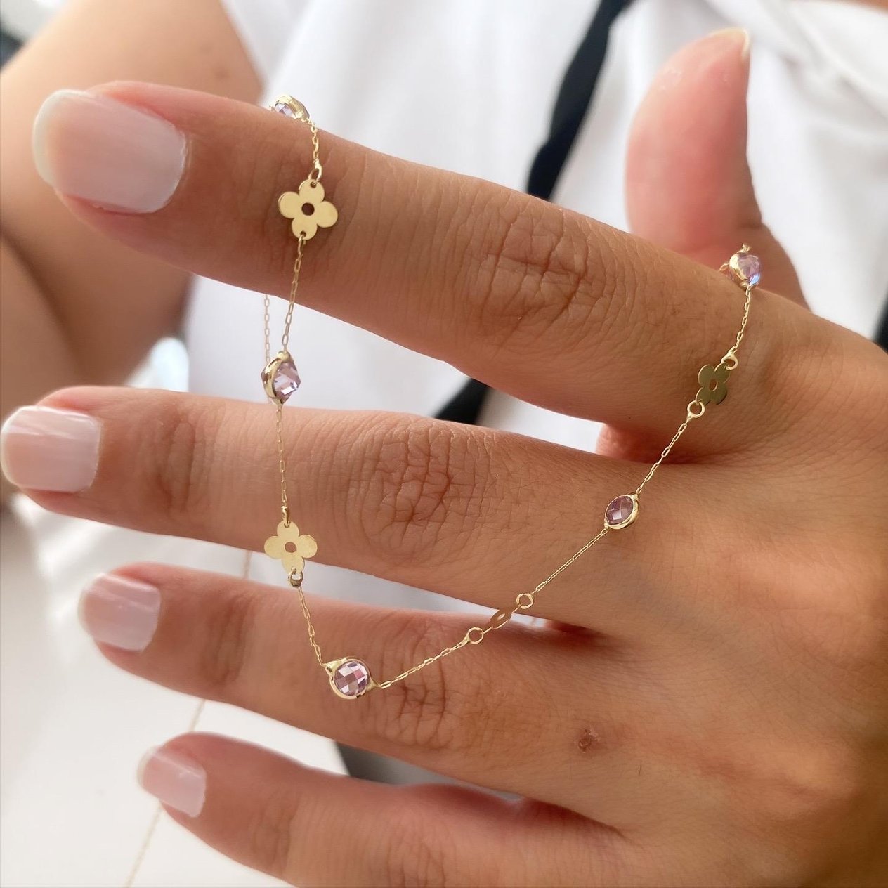14k Altın Mor Taşlı Çiçek Zincir Kolye
