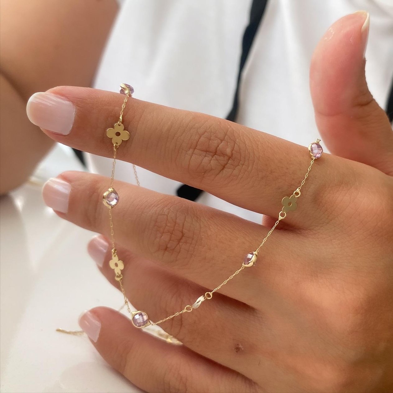 14k Altın Mor Taşlı Çiçek Zincir Kolye