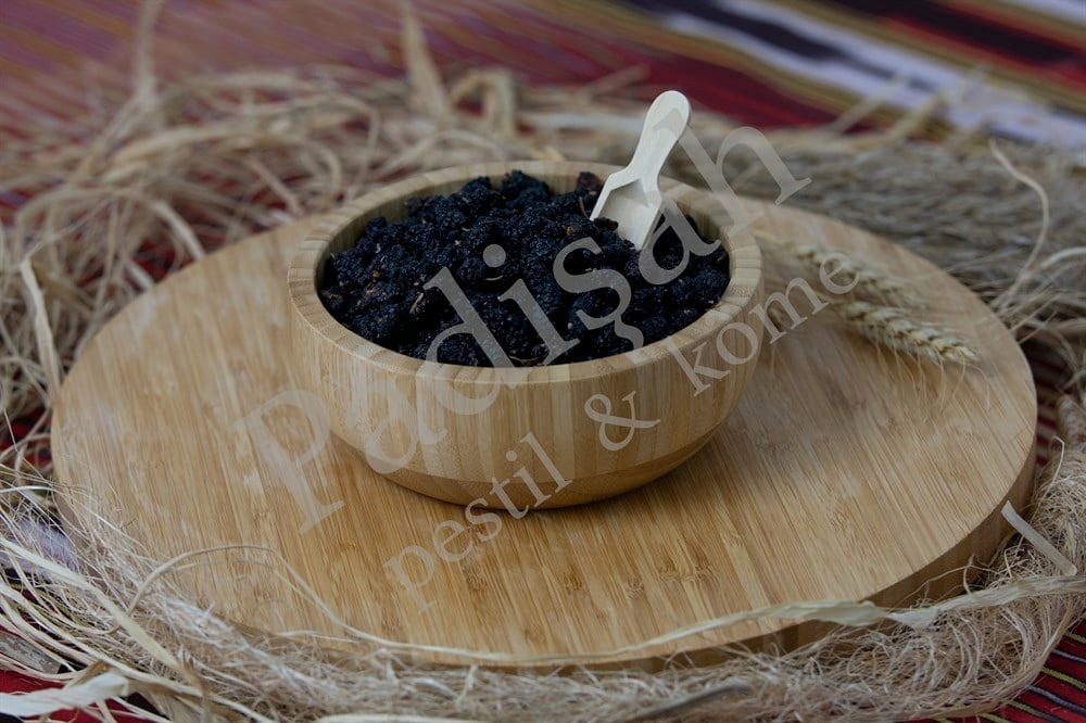DRİED BLACK MULBERRY