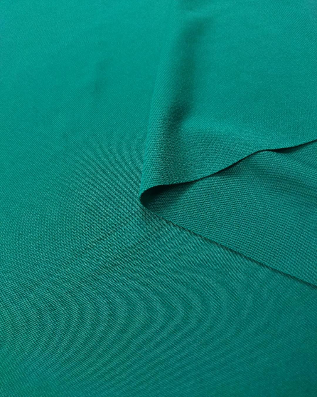 Astarlık Jarse Yeşil Renkte (En 150 cm x Boy 285 cm)