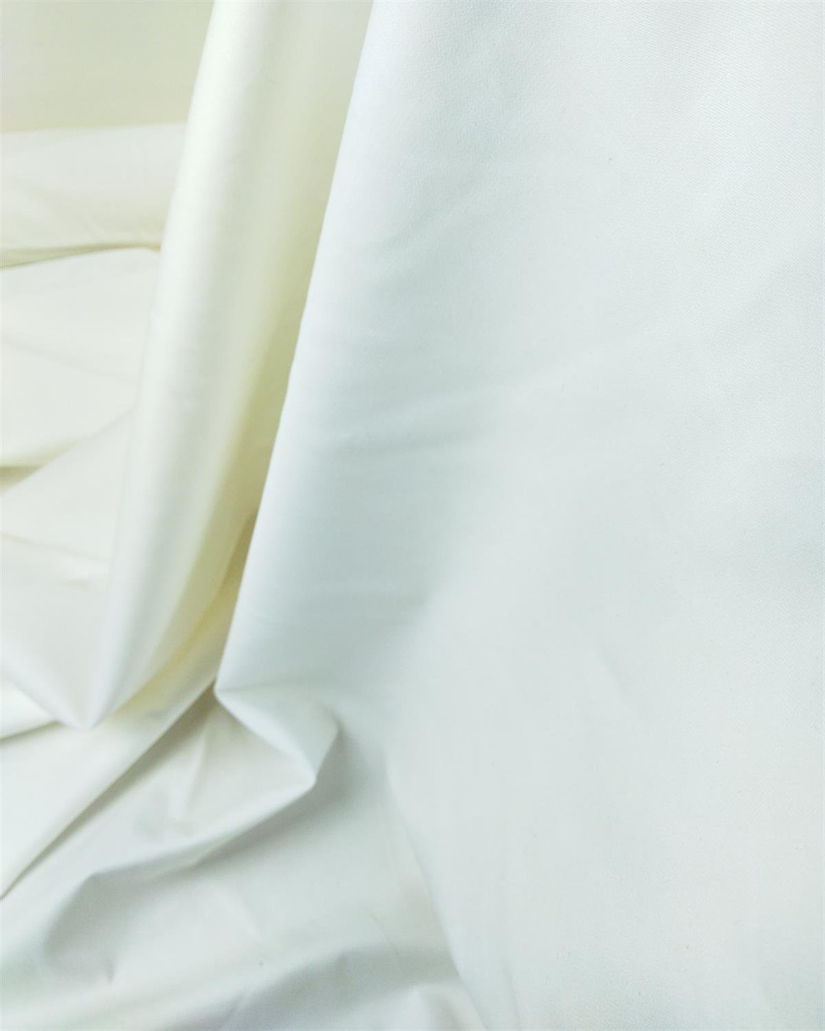 Gabardin Benzeri Kalın Pamuklu Dokuma Beyaz En: 150 cm