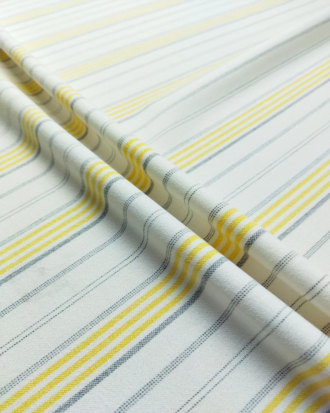Gabardin Sarı Gri Ekru Renklerde En: 140 