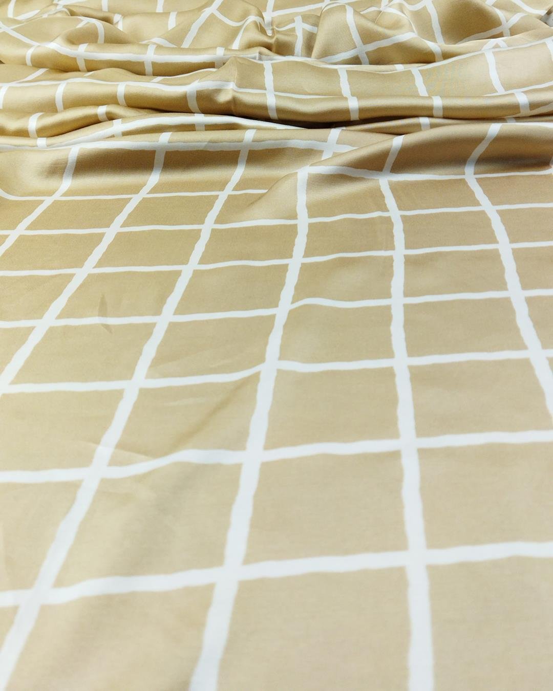 İnce Saten Viskon Kahve Ekru Renklerde (En 150 cm x Boy 160 cm)
