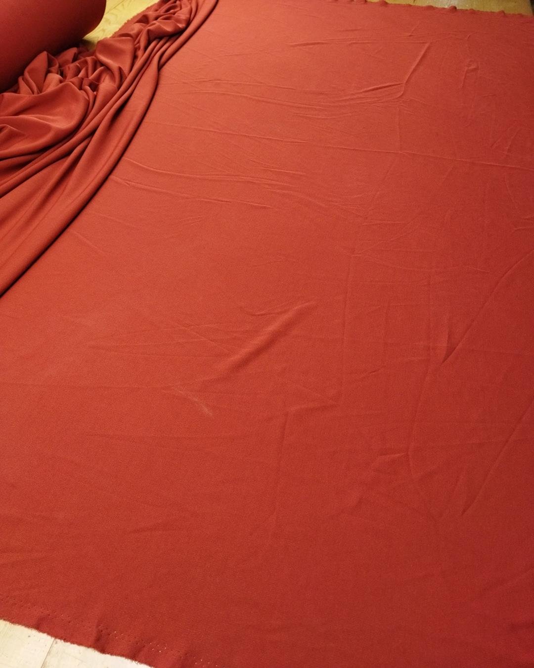 Kiremit Renkte İnce Jarse (En 140 cm x Boy 100 cm)