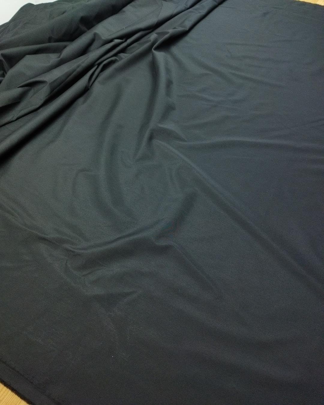Pamuklu Dokuma Siyah Renkte (En 150 cm x Boy 170 cm)
